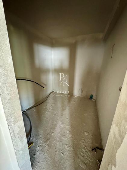 Duplex cu 4 camere cu Canalizare în Florești