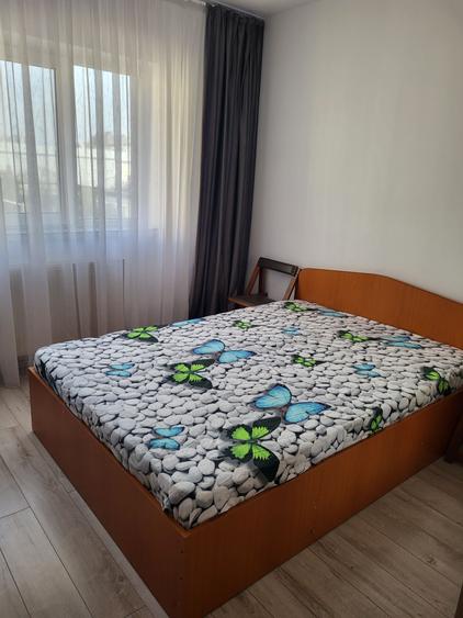 Apartament cu 2 camere decomandat în Radu Negru