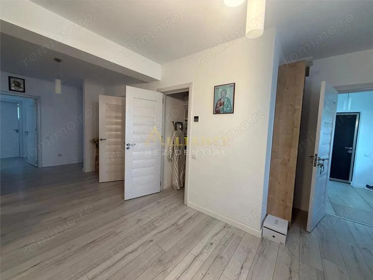 Casă cu 4 camere cu Teren 578 Mp în Central
