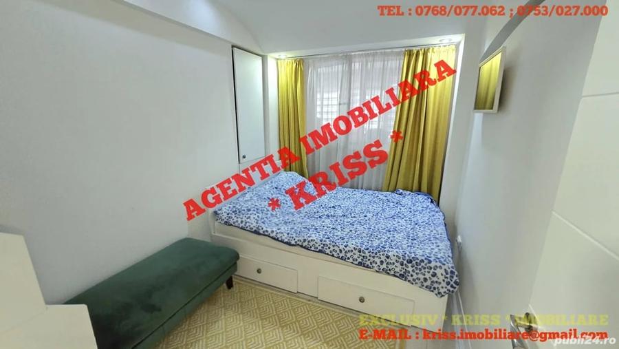 Apartament cu 3 camere decomandat în Central