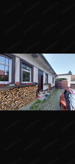 Casă cu Teren 1280 Mp în Central