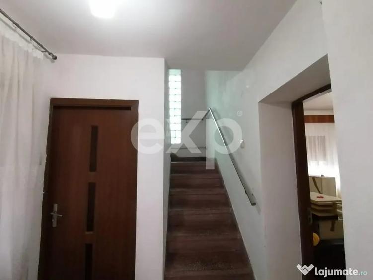 Casă cu 3 camere cu Teren 30 Mp în Central