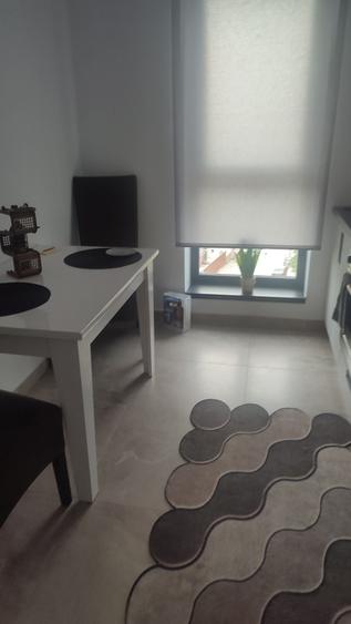 Apartament cu 2 camere decomandat în Fundeni