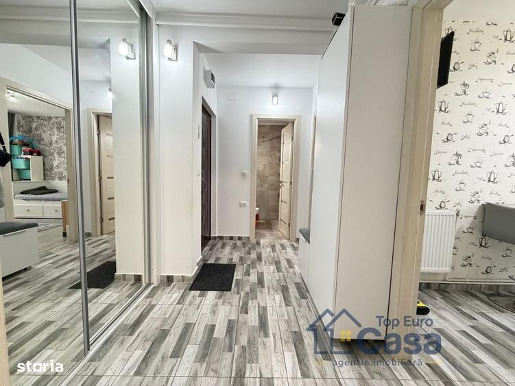 Apartament cu 2 camere decomandat în Central