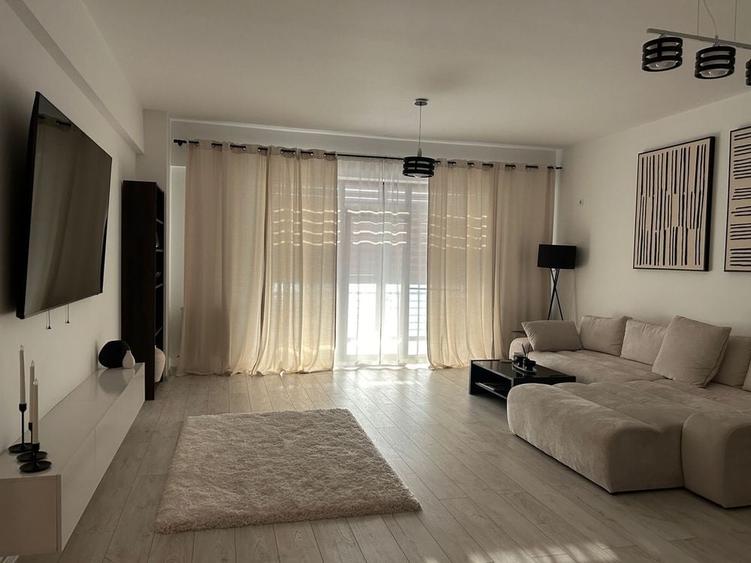Apartament cu 3 camere în Aranghel