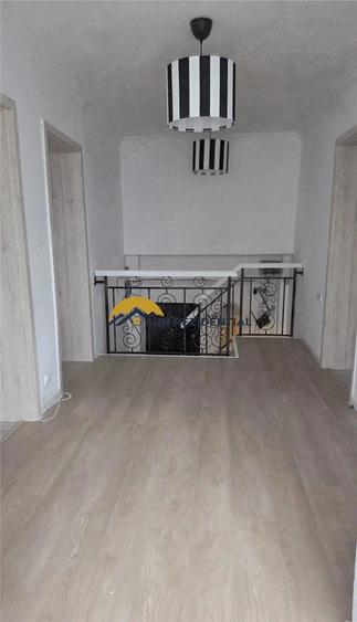 Apartament cu 6 camere, mobilat în Victoriei