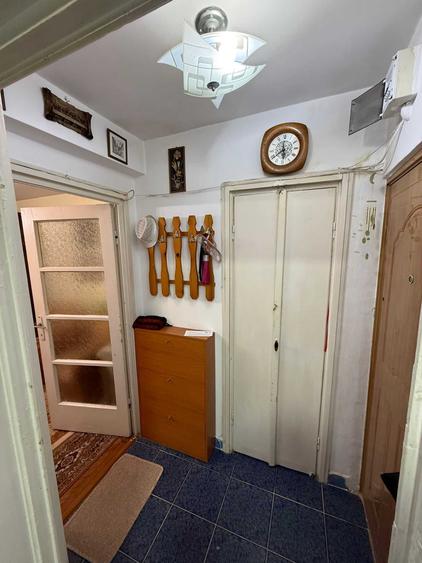 Apartament mobilat semidecomandat confort 1 central et4 gata de mutat - 15