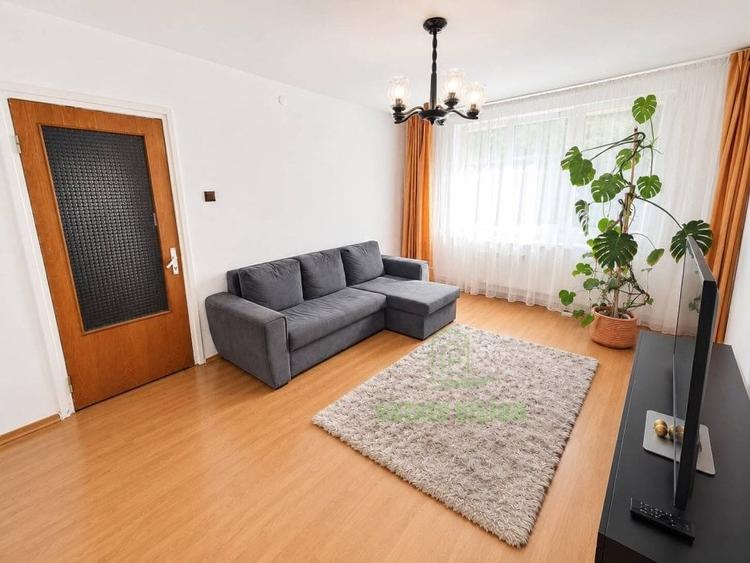 Apartament 3 camere, parter inalt cu  balcon, bloc reabilitat, langa metrou, Dru - 2