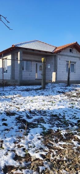 Casă cu 2 camere în Șimand