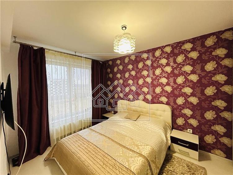 Apartament cu 2 camere decomandat în Exterior Sud