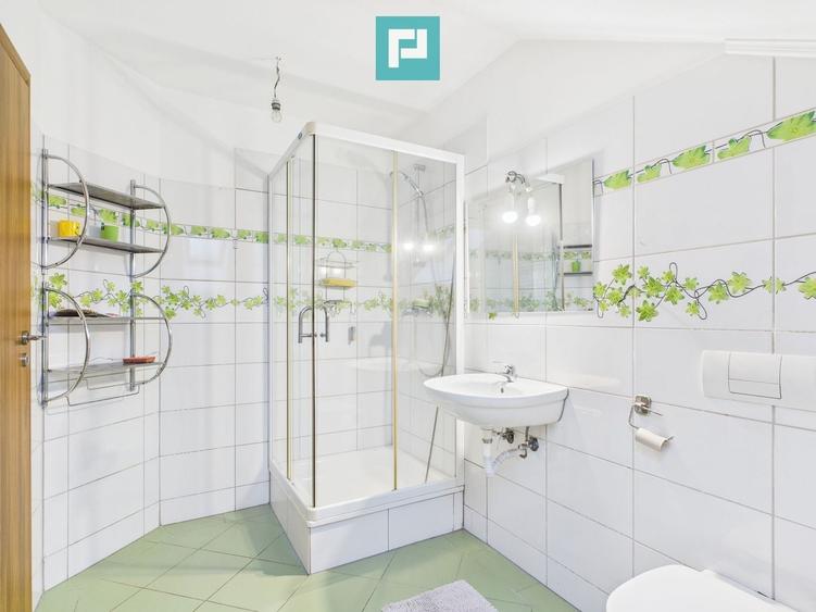 Casă individuală cu 6 camere cu Canalizare în Dudeștii Noi