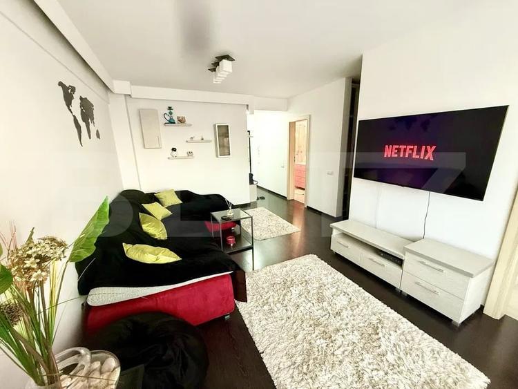 Apartament cu 2 camere semidecomandat, mobilat în Mărăști