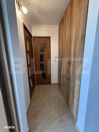 Apartament cu 3 camere decomandat în Micro 16