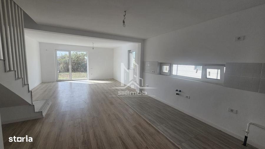 Casă cu 3 camere în Berceni
