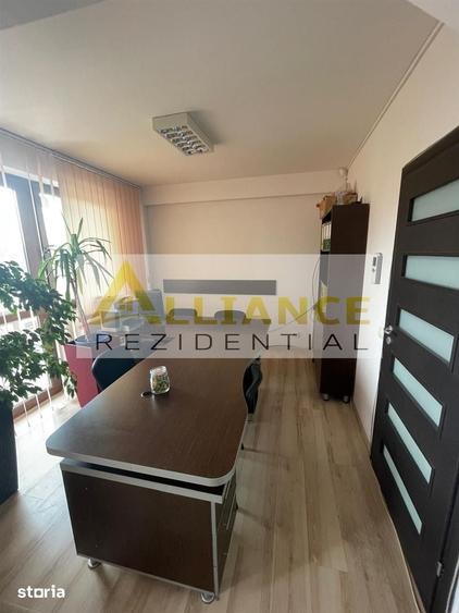 Spațiu comercial, de 115 mp, în Central
