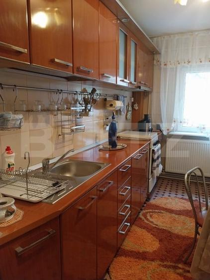 Apartament cu 3 camere decomandat, mobilat în Burdujeni
