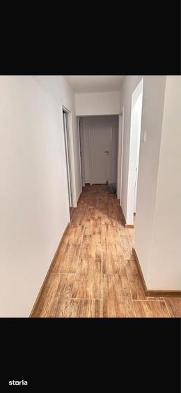Apartament cu 3 camere decomandat în Ghencea