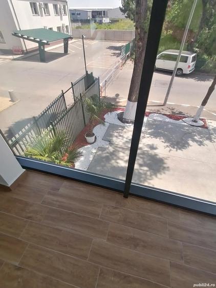 Spațiu comercial, de 1,270 mp, în Industriilor