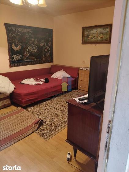 Casă cu 3 camere cu Canalizare în Brăilița