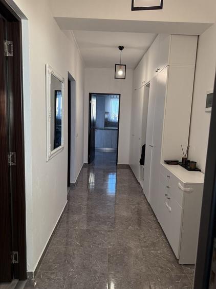 Proprietar- vand apartament 2 camere Giroc - 1