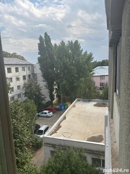 Apartament cu 2 camere decomandat în Gară