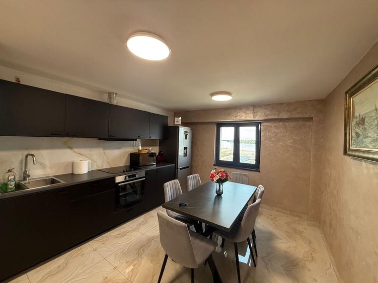 Apartament cu 2 camere decomandat în Chilia Veche