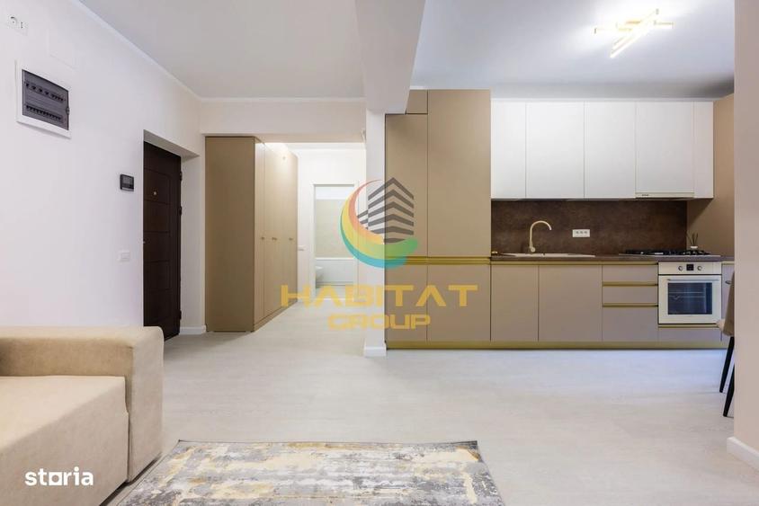 Apartament cu 3 camere semidecomandat în Central