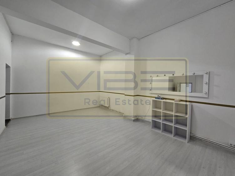 Spațiu comercial, de 123 mp, în Baza 3