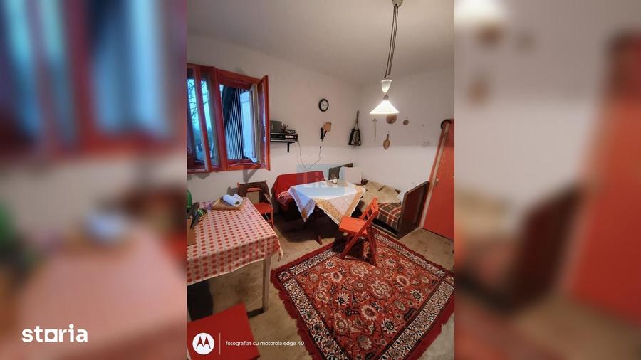 Casă cu 2 camere cu Teren 800 Mp în Beliș