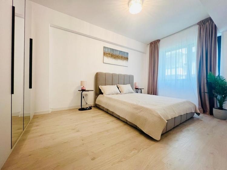 NOU /SUPERB /  COMPLET MOBILAT SI UTILAT / LOC PARCARE - 11