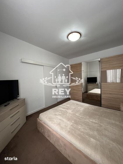 Apartament de vanzare 2 camere decomandate zona Str. Constitu?iei/9mai - 5