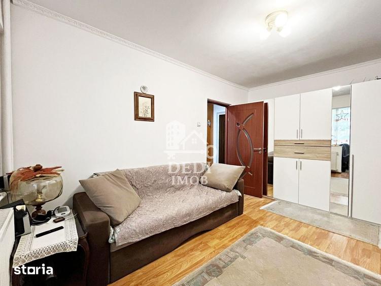 Apartament 2 camere de vanzare in zona Rogerius, Oradea - 3