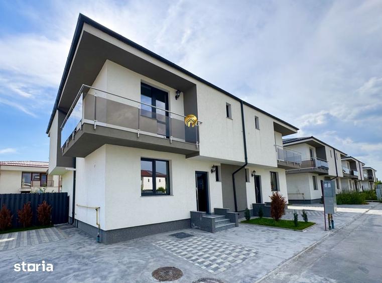Casă cu 4 camere cu Teren 175 Mp în Odăi