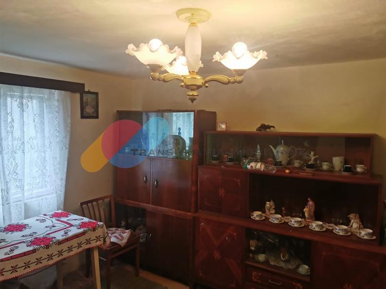 Casă individuală cu 3 camere cu Teren 8000 Mp în Mociu