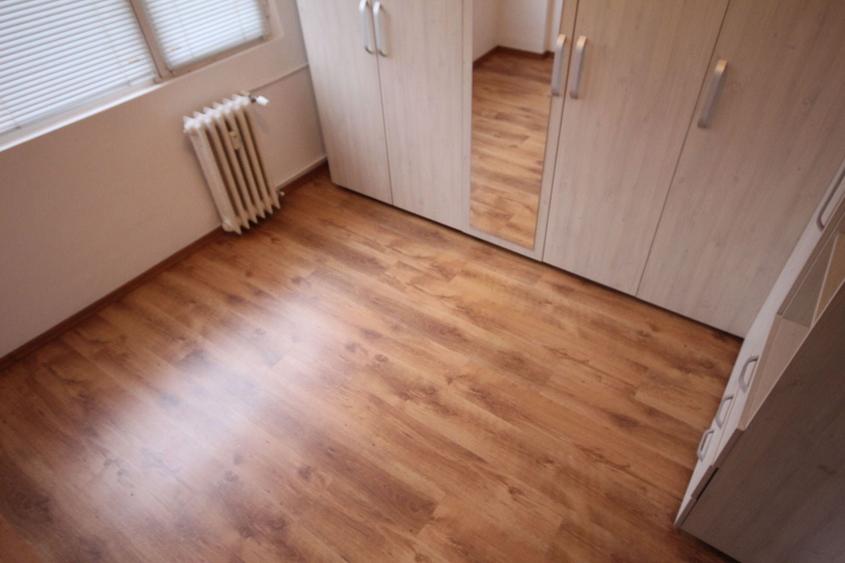 Apartament cu 3 camere decomandat, mobilat în Circumvalațiunii