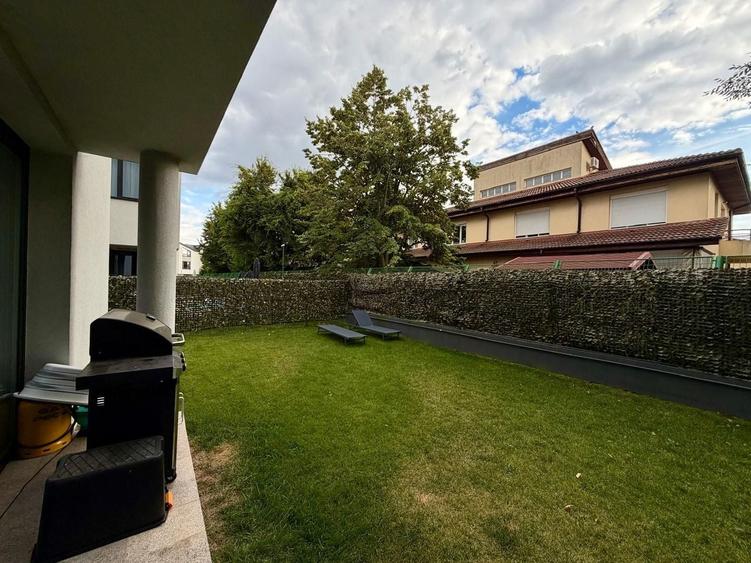 Casa 5 Camere / Iancu Nicolae / Piscina Privata - 9