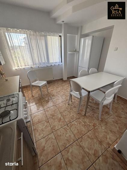 Apartament cu 3 camere decomandat în Ultracentral