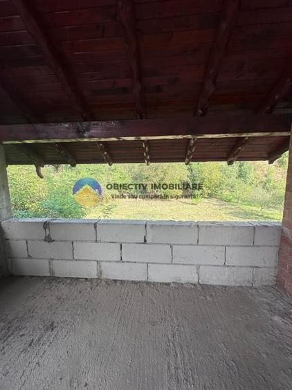 Casă individuală cu 5 camere cu Teren 1688 Mp în Pângărăcior
