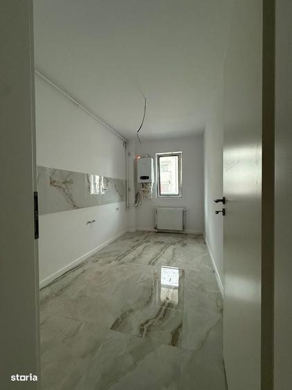 Apartament cu 2 camere decomandat în Central — fotografia 3