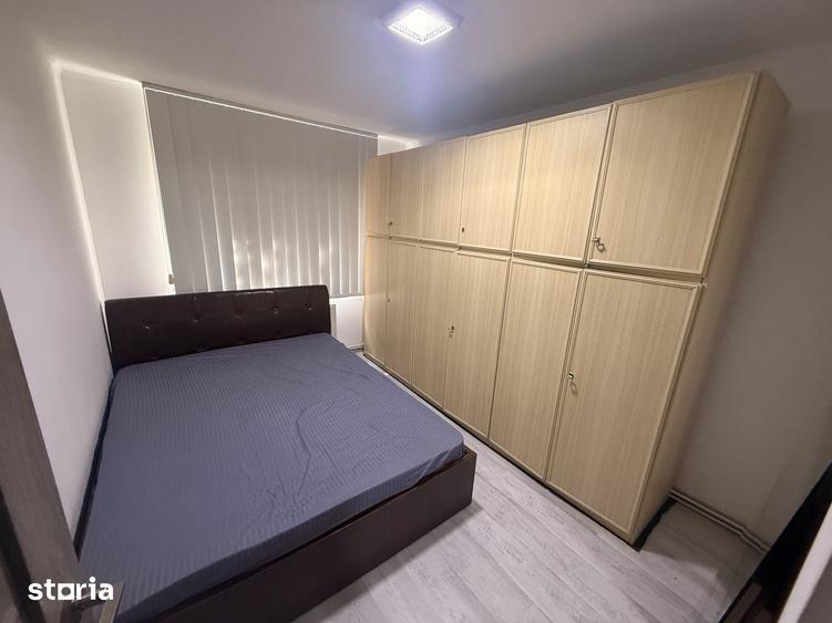 Apartament cu 5 camere în Micro 3