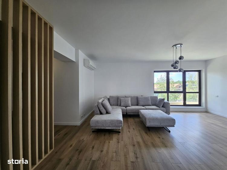 Apartament cu 4 camere în Sud