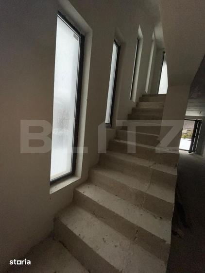 Casă cu 7 camere cu Teren 810 Mp în Bărbulețu