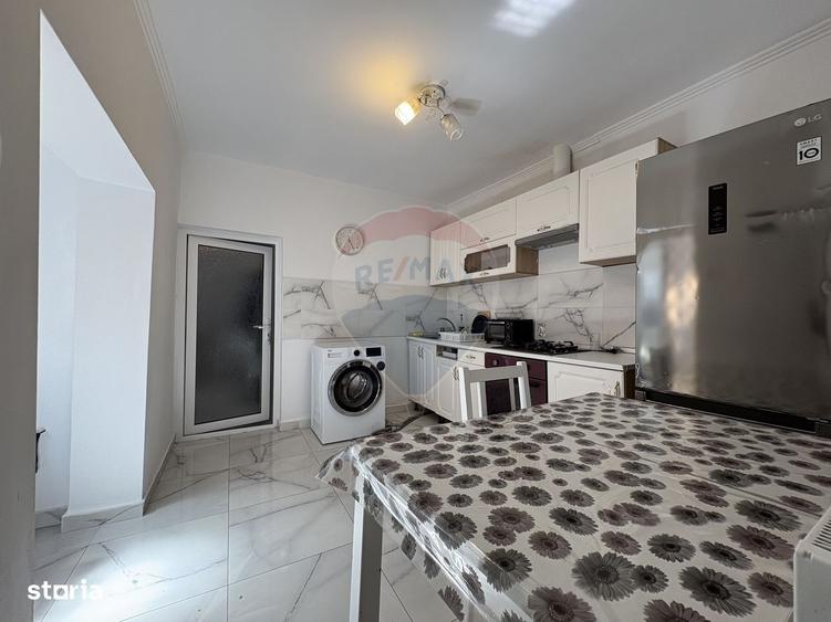 Casă cu 4 camere cu Teren 200 Mp în Coiciu