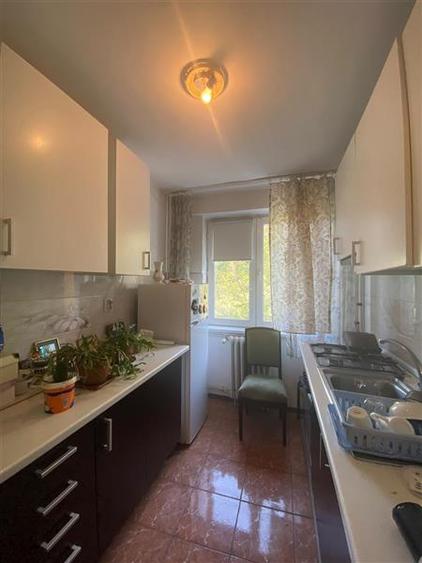 Apartament cu 2 camere semidecomandat, mobilat în 1 Decembrie 1918