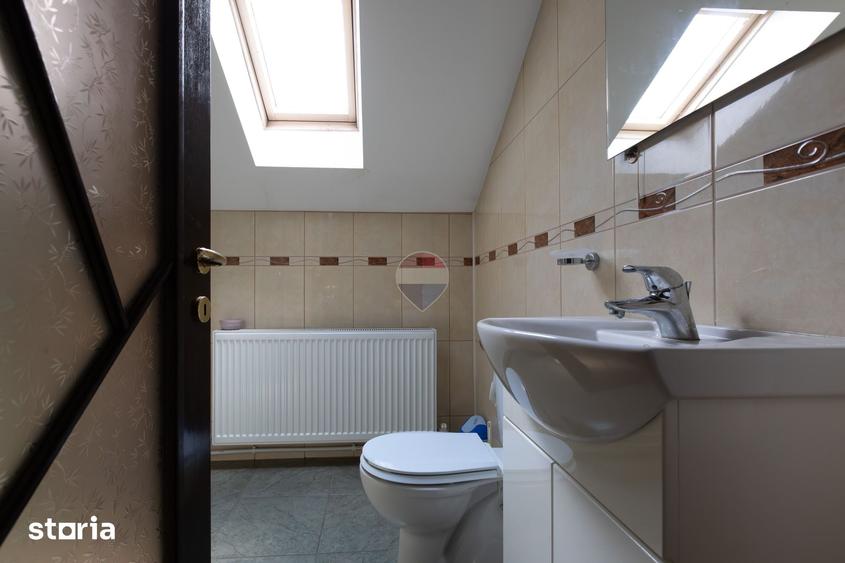 Casa P+M cu 6 camere de vanzare strada Calea Moldovei - 12