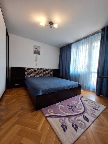 Apartament cu 3 camere decomandat în Theodor Pallady