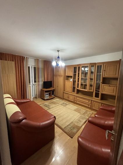 Apartament cu 2 camere decomandat în Astra