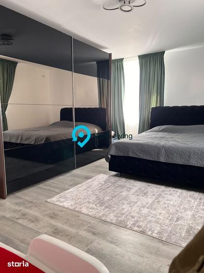 Casă cu 5 camere cu Teren 330 Mp în Central