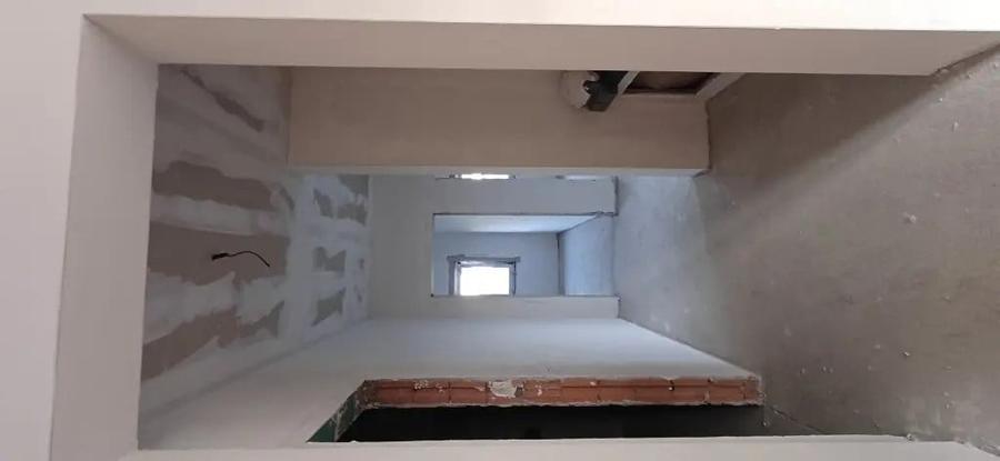 Casă cu 3 camere în Sânpetru