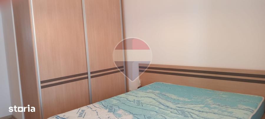 Apartament cu 2 camere decomandat în Funcționarilor